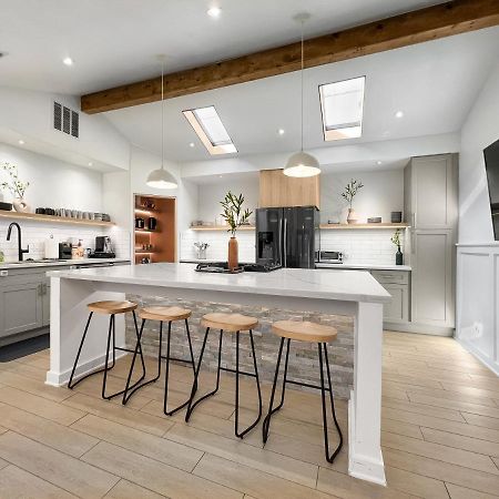 Open Airy Custom Designed Home - 2Kings - Sleeps 14 Houston Eksteriør billede