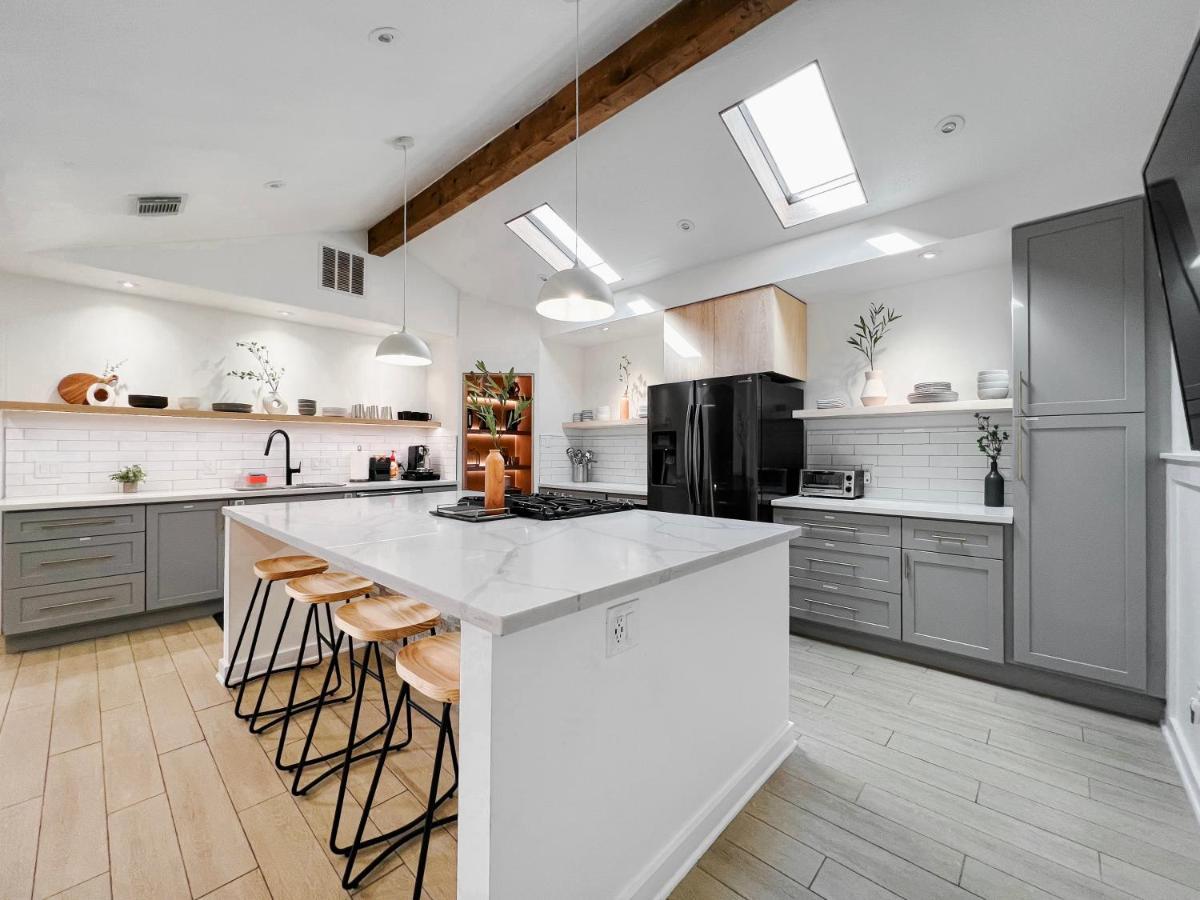 Open Airy Custom Designed Home - 2Kings - Sleeps 14 Houston Eksteriør billede