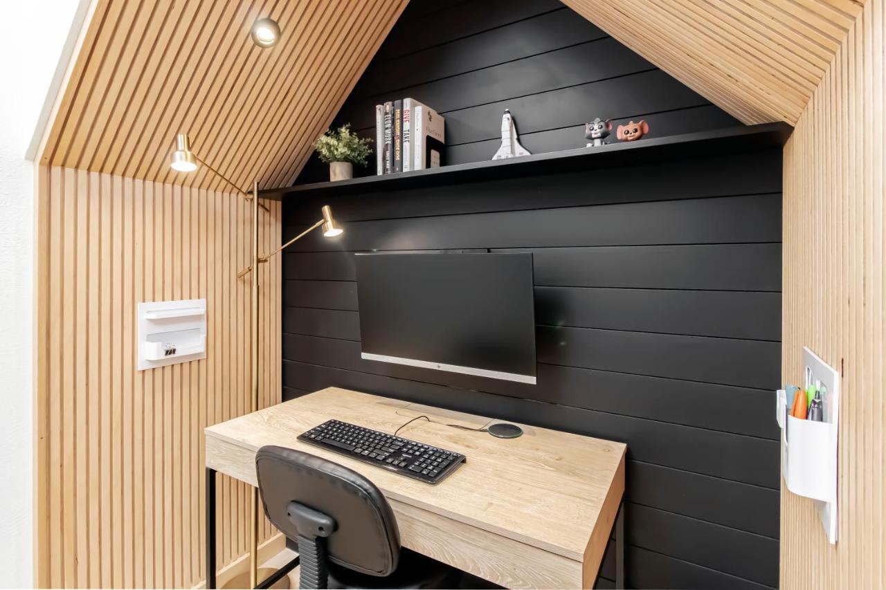 Open Airy Custom Designed Home - 2Kings - Sleeps 14 Houston Eksteriør billede