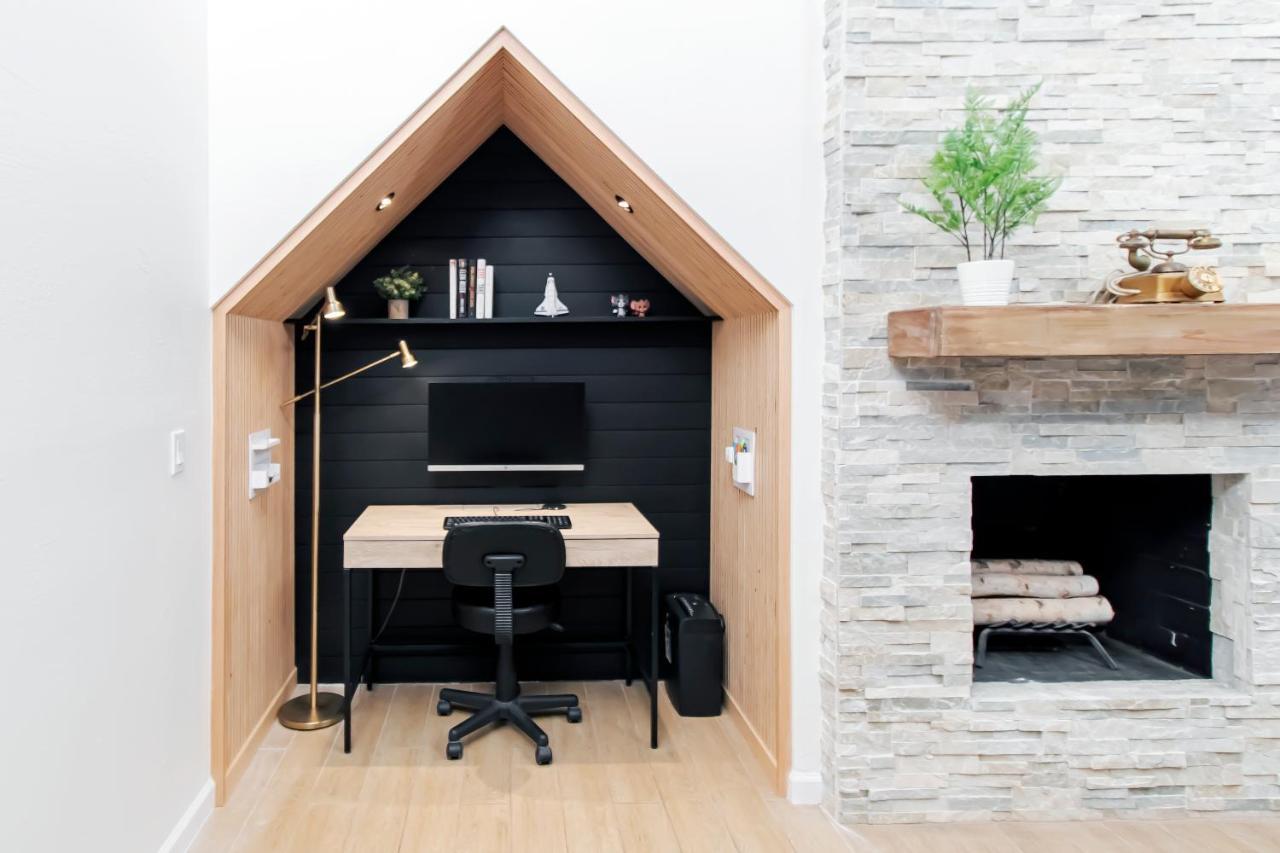 Open Airy Custom Designed Home - 2Kings - Sleeps 14 Houston Eksteriør billede