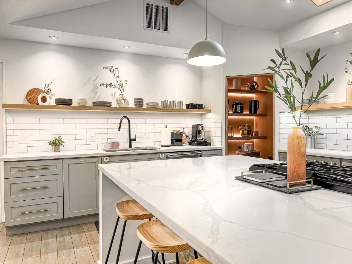 Open Airy Custom Designed Home - 2Kings - Sleeps 14 Houston Eksteriør billede